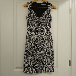 Antonio Melani •  Cocktail Sheath Dress  in Baroque Black & White • Size 0